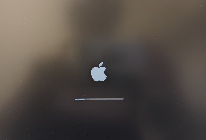 外付きSSDを別のmacから起動中