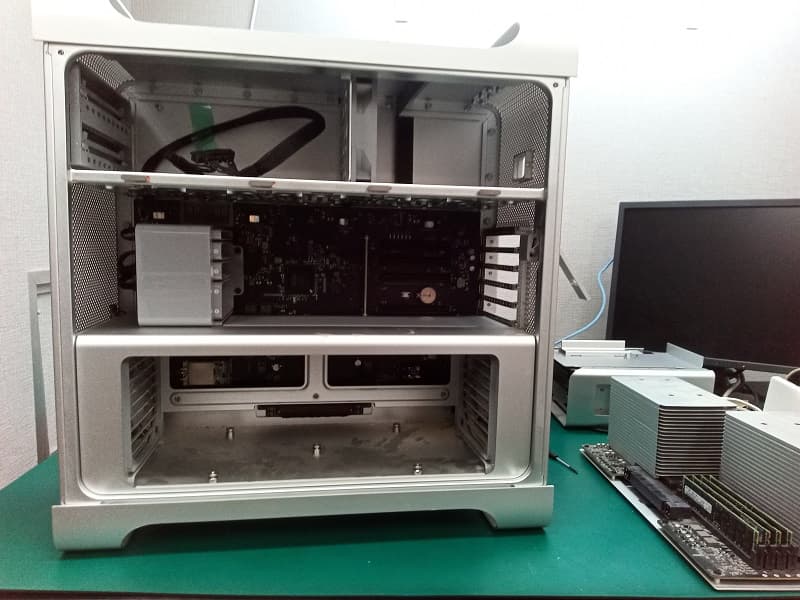 MacPro 組み立て