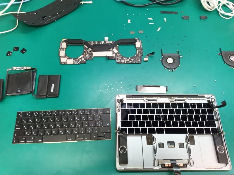 MacBookPro 組み立て