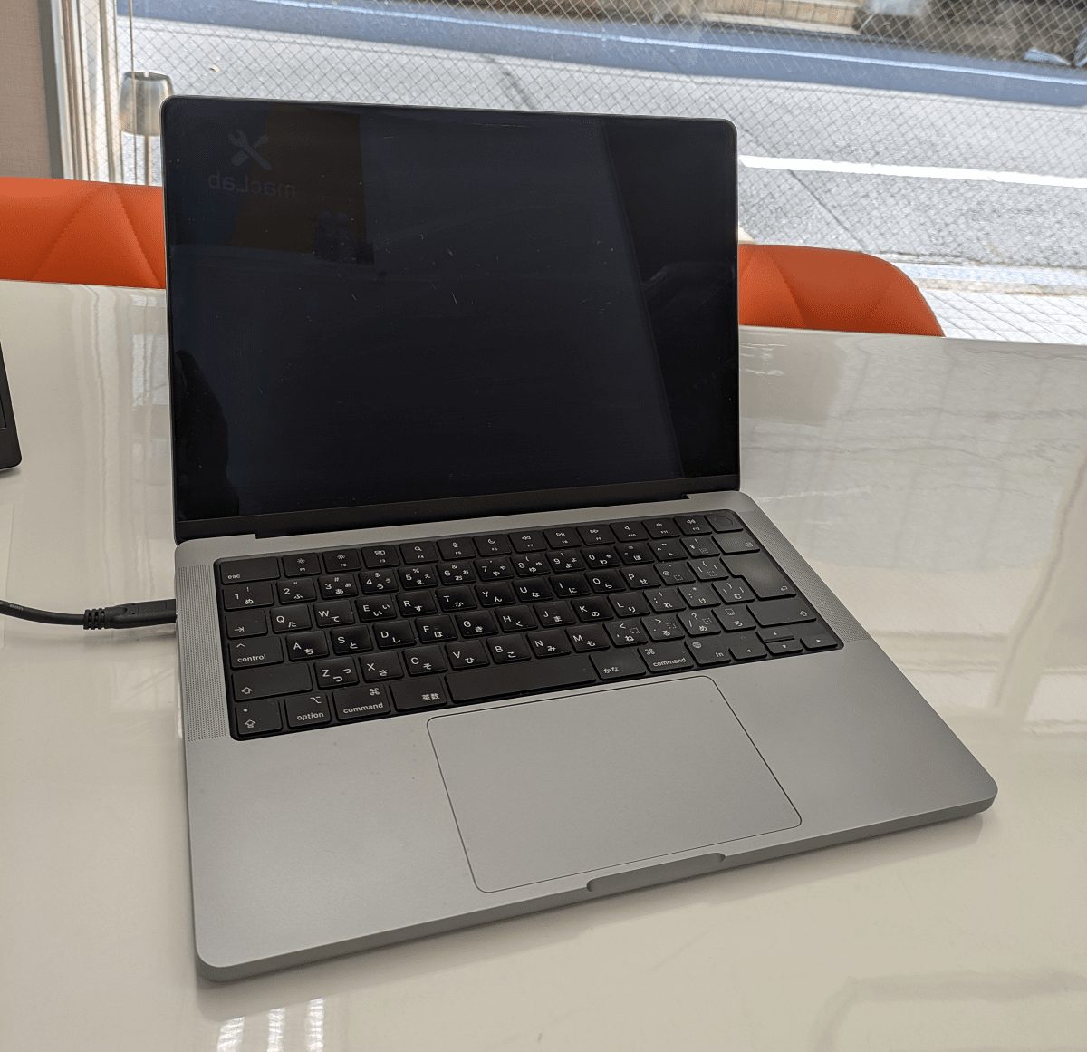 ディスプレイが壊れたMacBook Pro